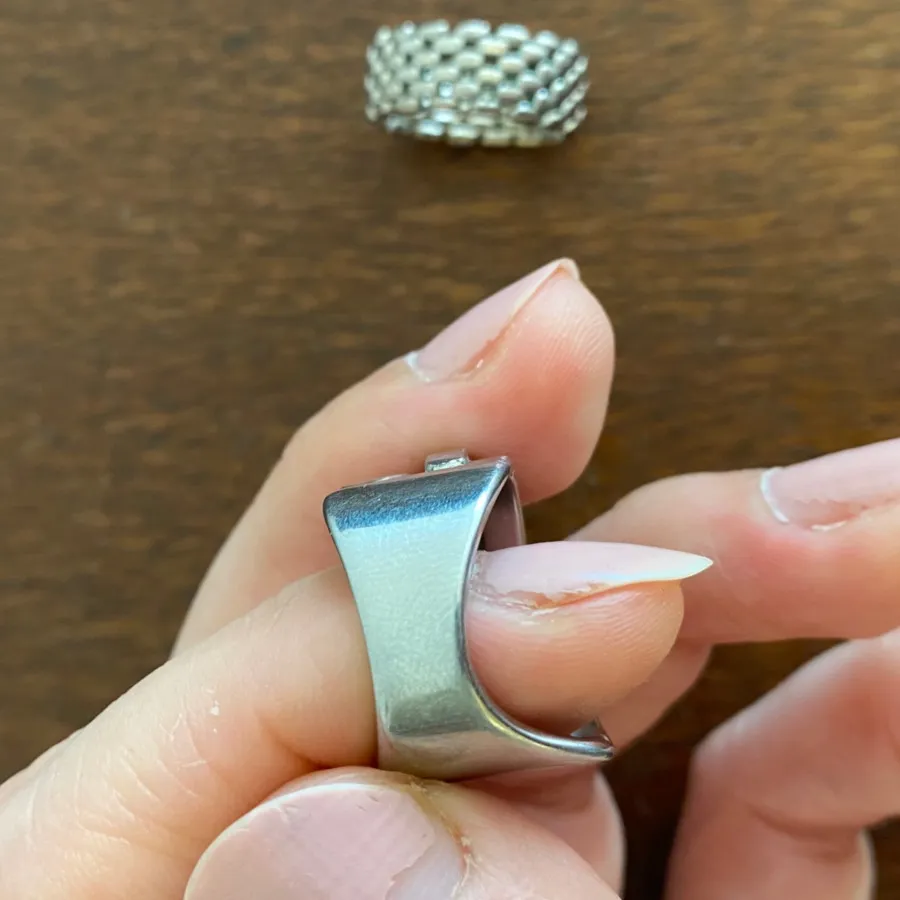 انگشتر استیل