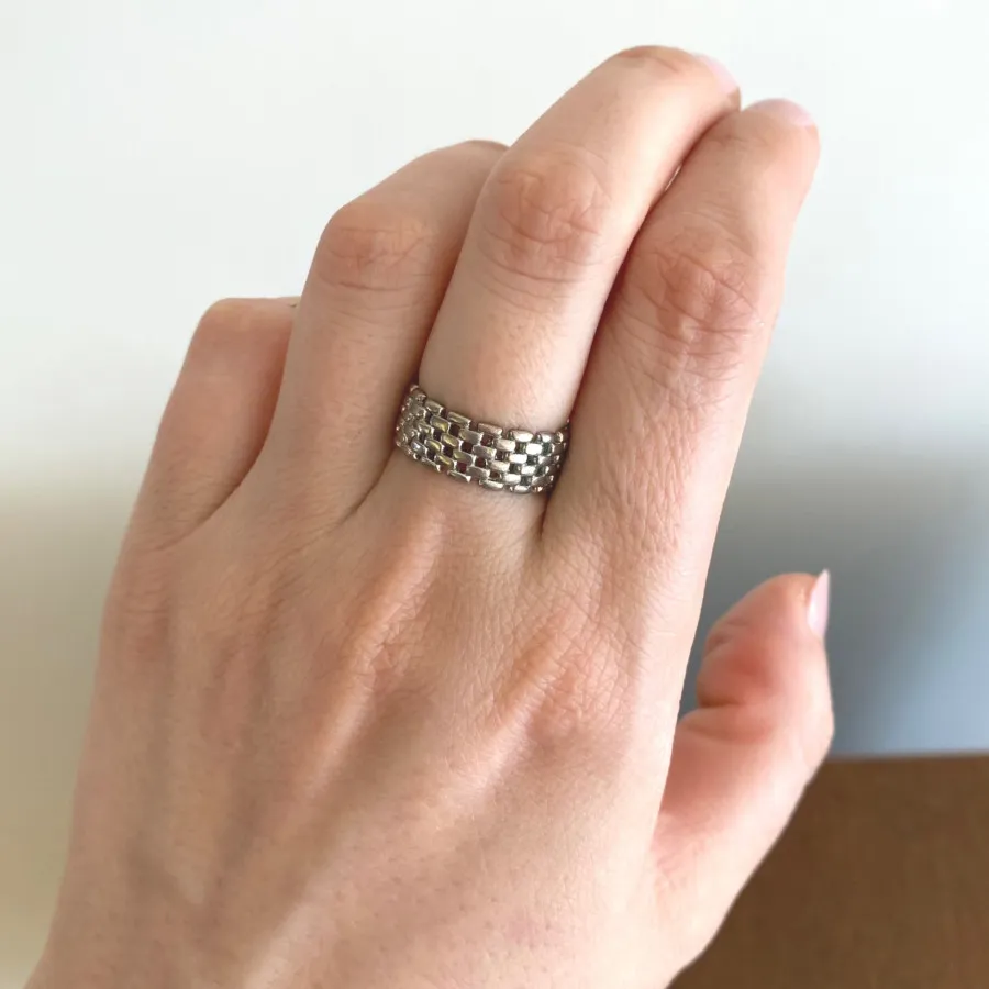 انگشتر استیل