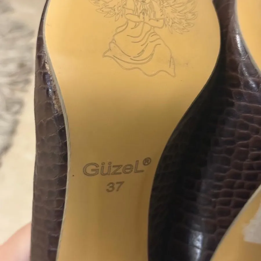 کفش دست دوز ایرانی