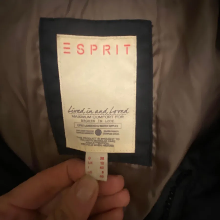 کت پالتویی کلاه پوست