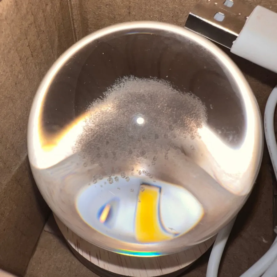 گوی شیشه ای چراغ خواب