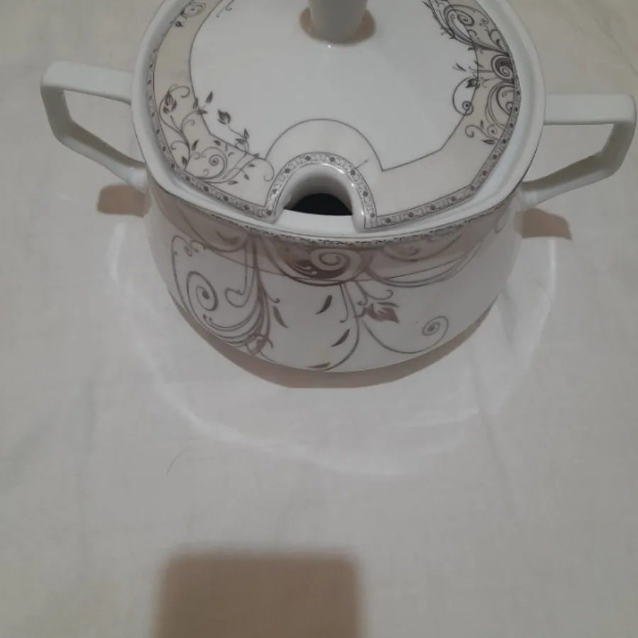 ظروف اشپزخانه