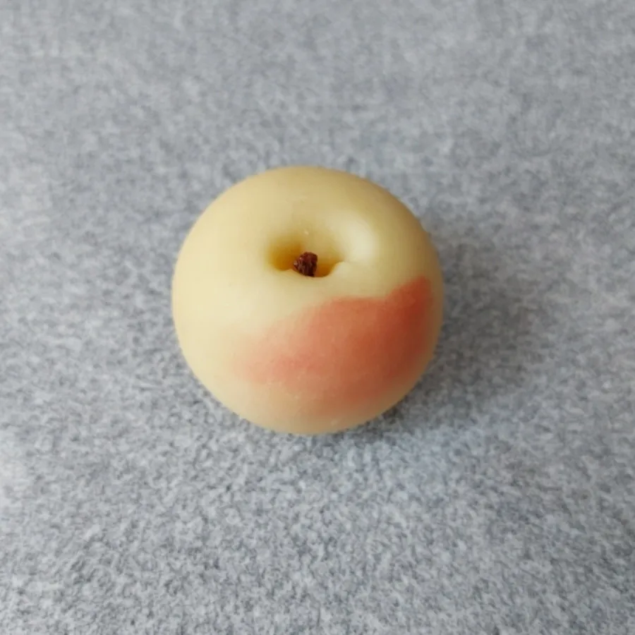 میوه های خمیری و پلاستیکی