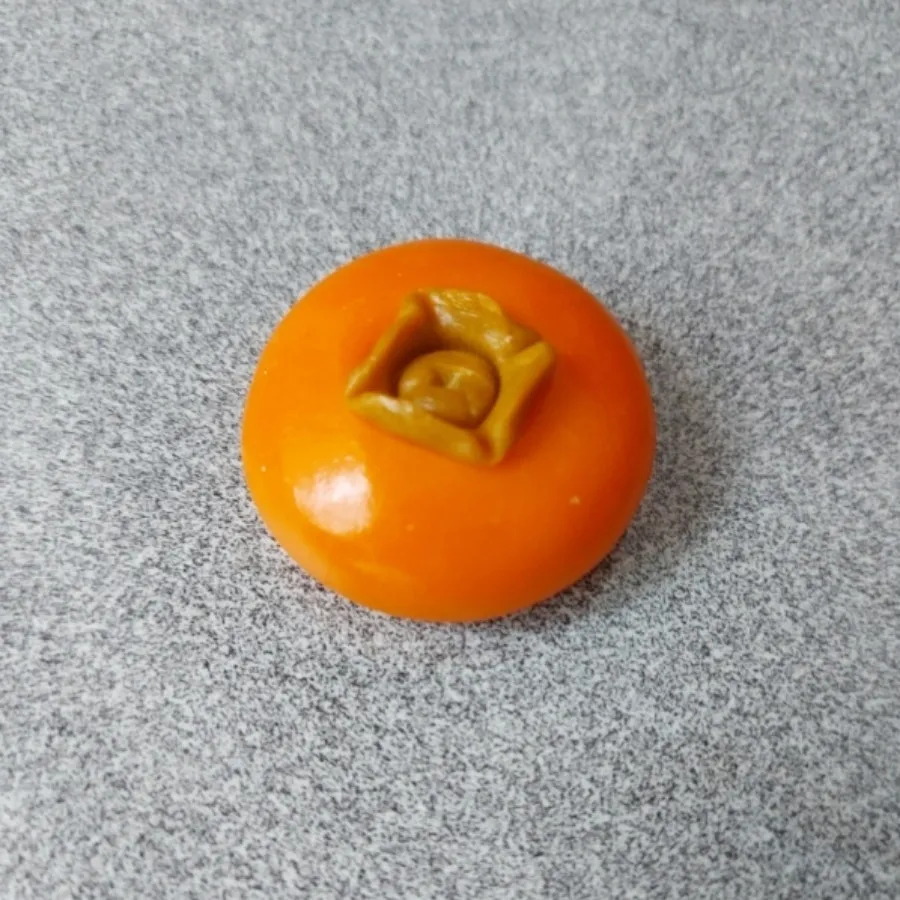 میوه های خمیری و پلاستیکی