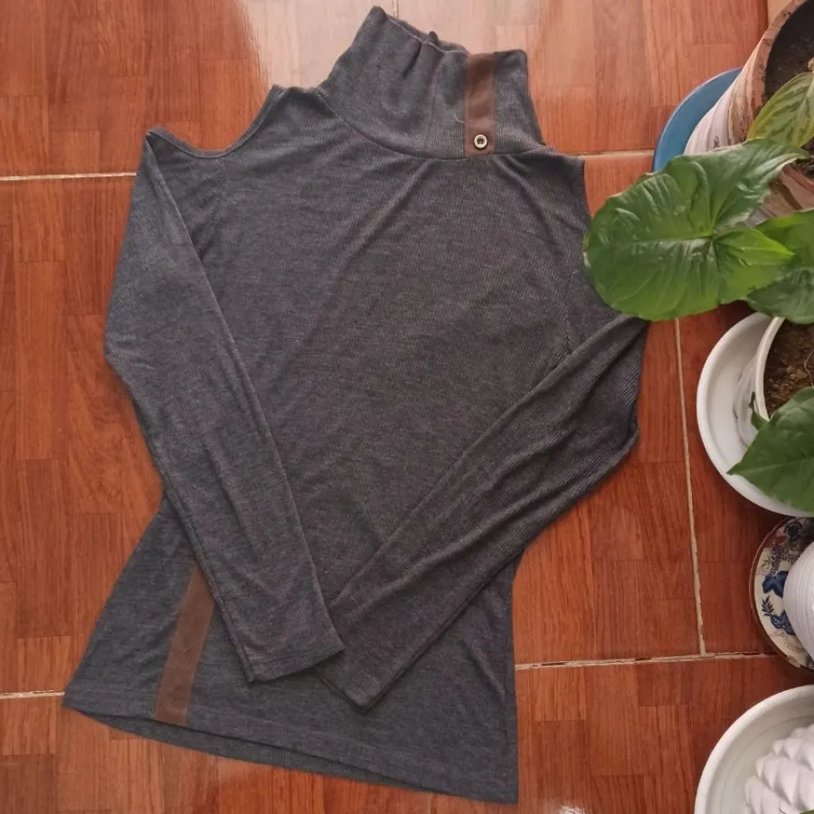 بلوز یقه اسکی