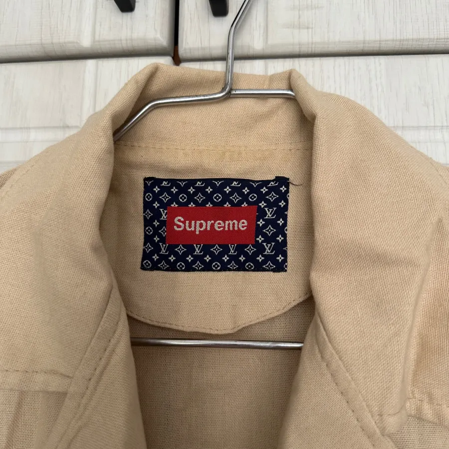 مانتو بارونی