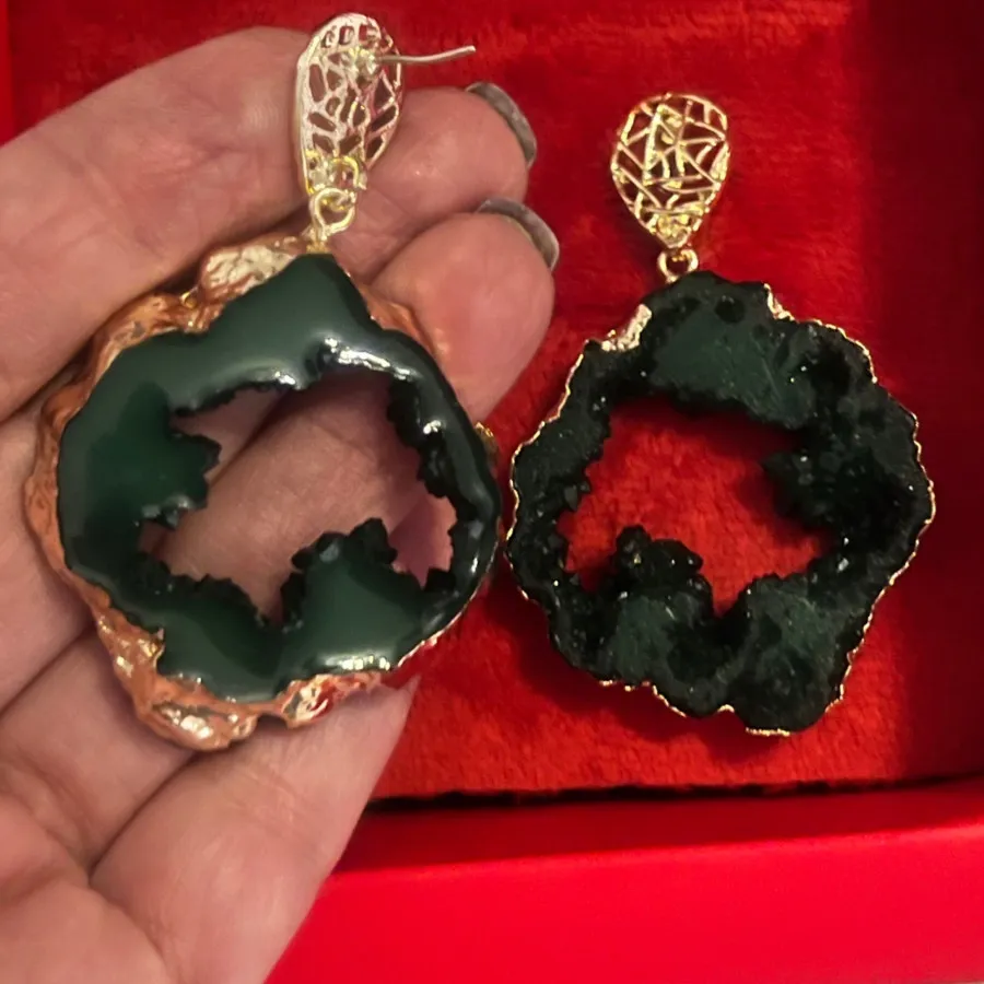 گوشواره سنگی سبز زمردی