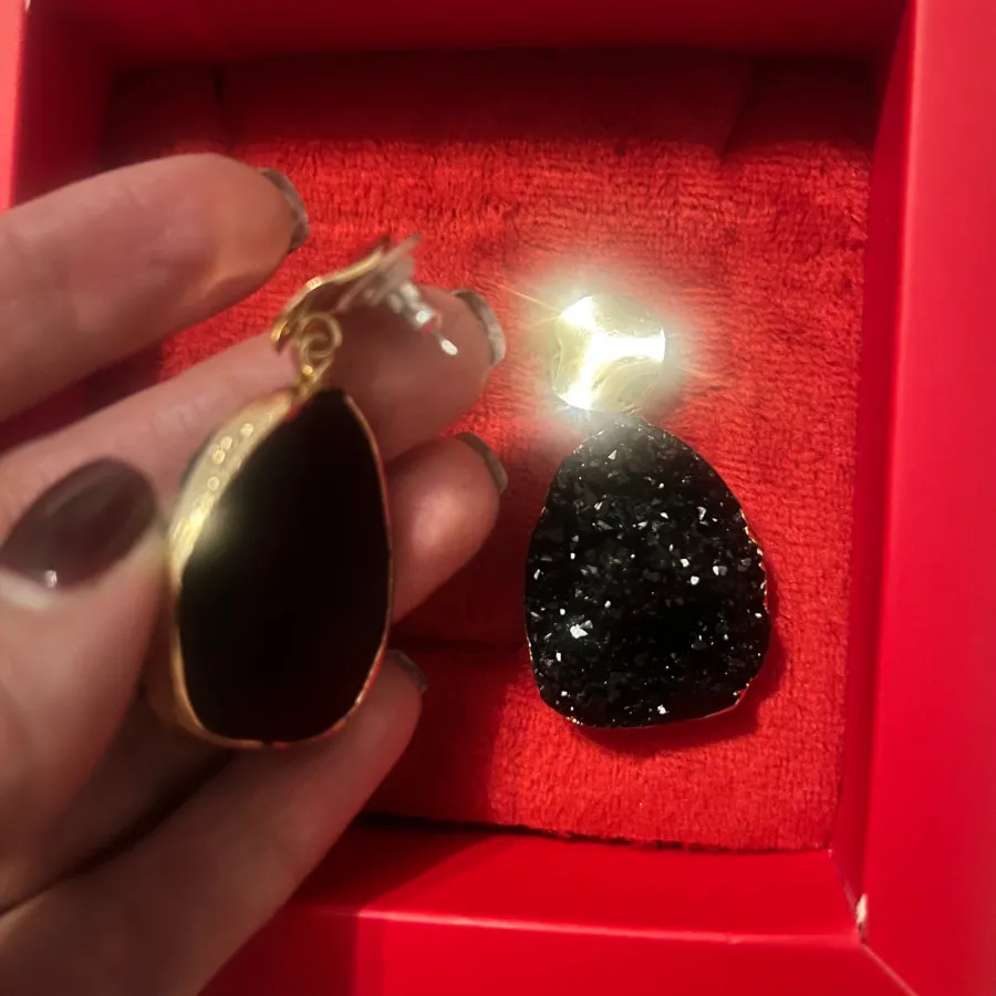 گوشواره سنگی مشکی براق