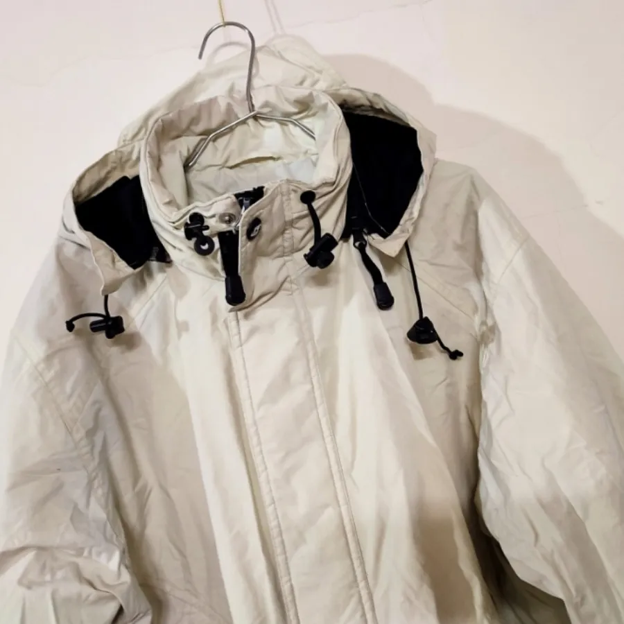 کاپشن داخل الیاف گرم