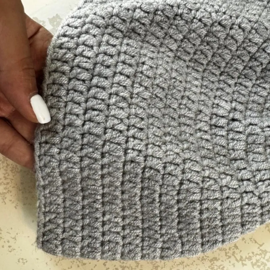 کلاه دست بافت