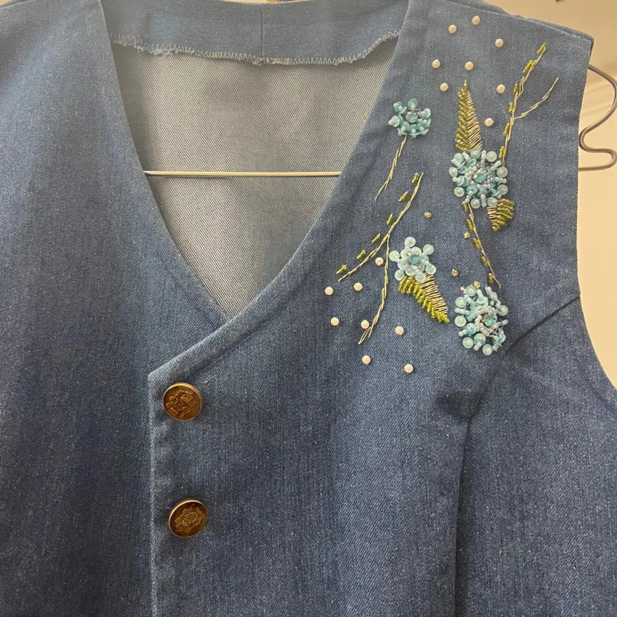 ست جلیقه و دامن