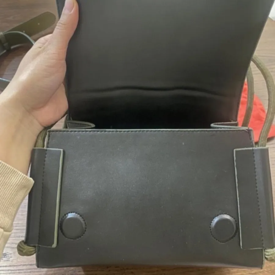 کیف بوفالو سفید