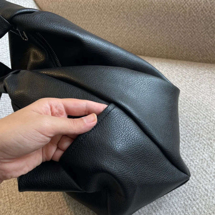 کیف دوشی کاربردی دخترانه