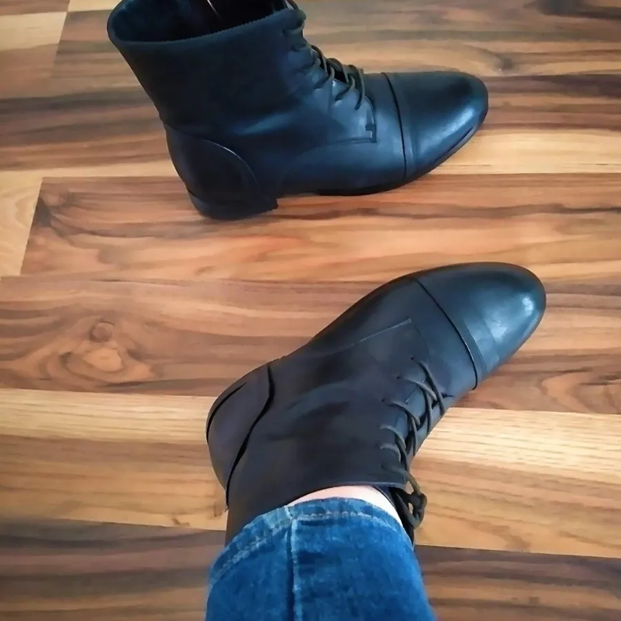 نیم بوت چرم(ترک)