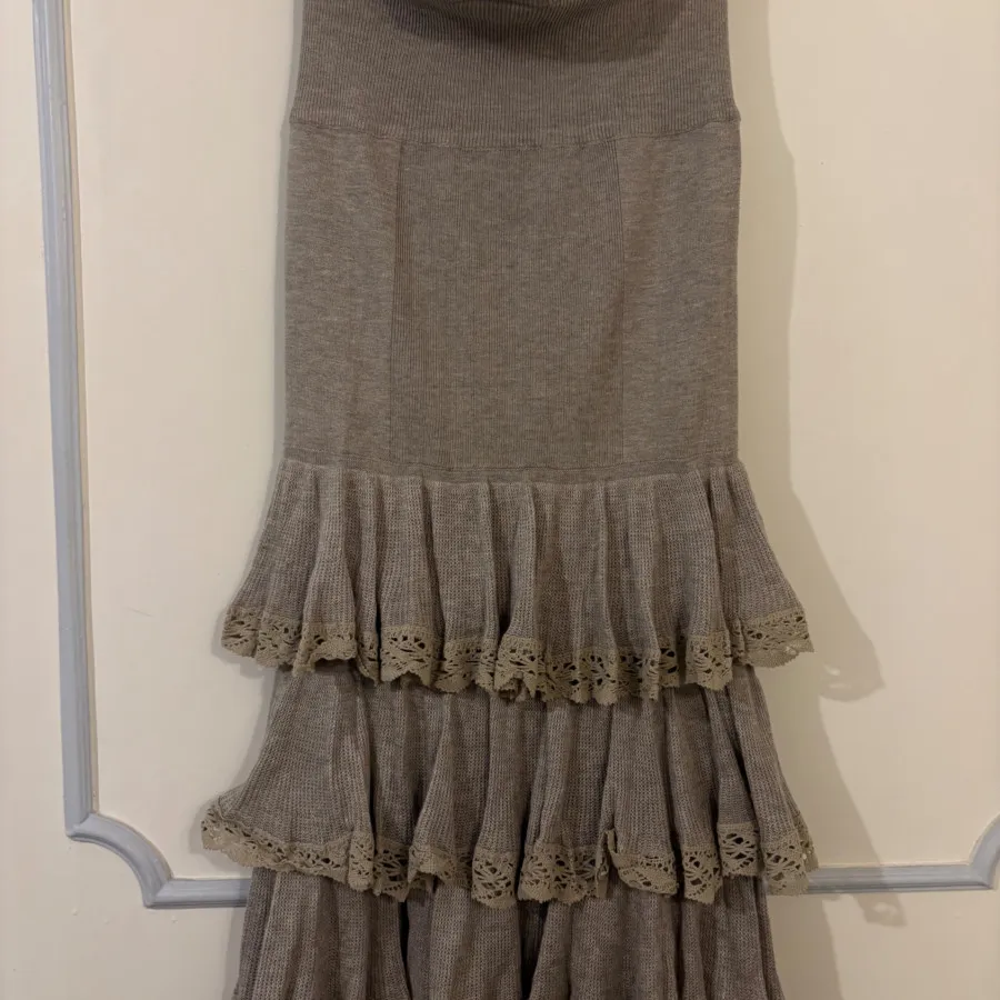 پیراهن دکلته منگو