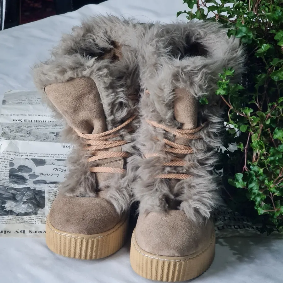 بوت خزدار کرم