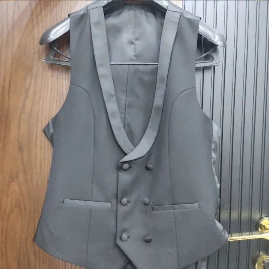 کت و جلیقه شلوار