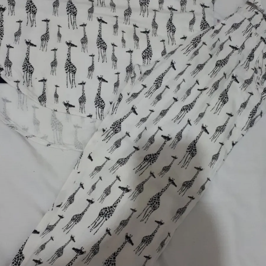 تاپ و شلوار ترک