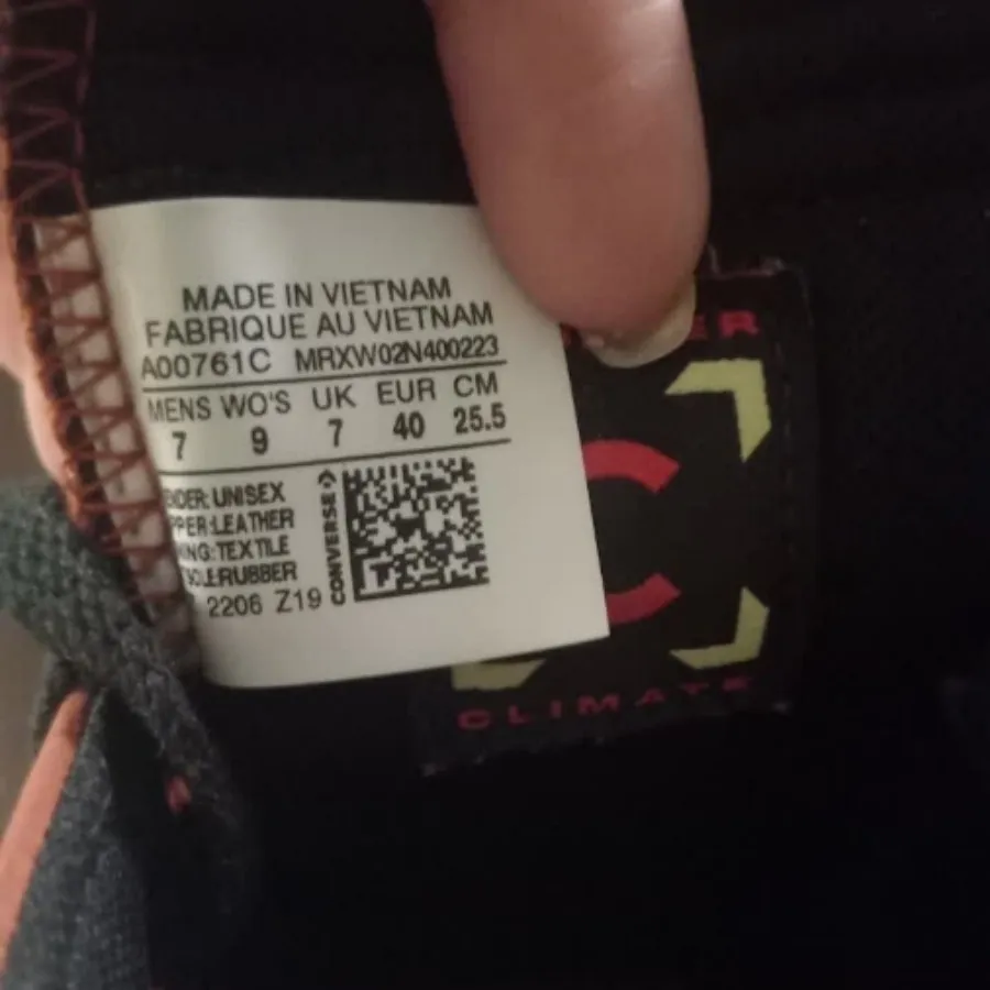 کفش اسپرت اصل ویتنام