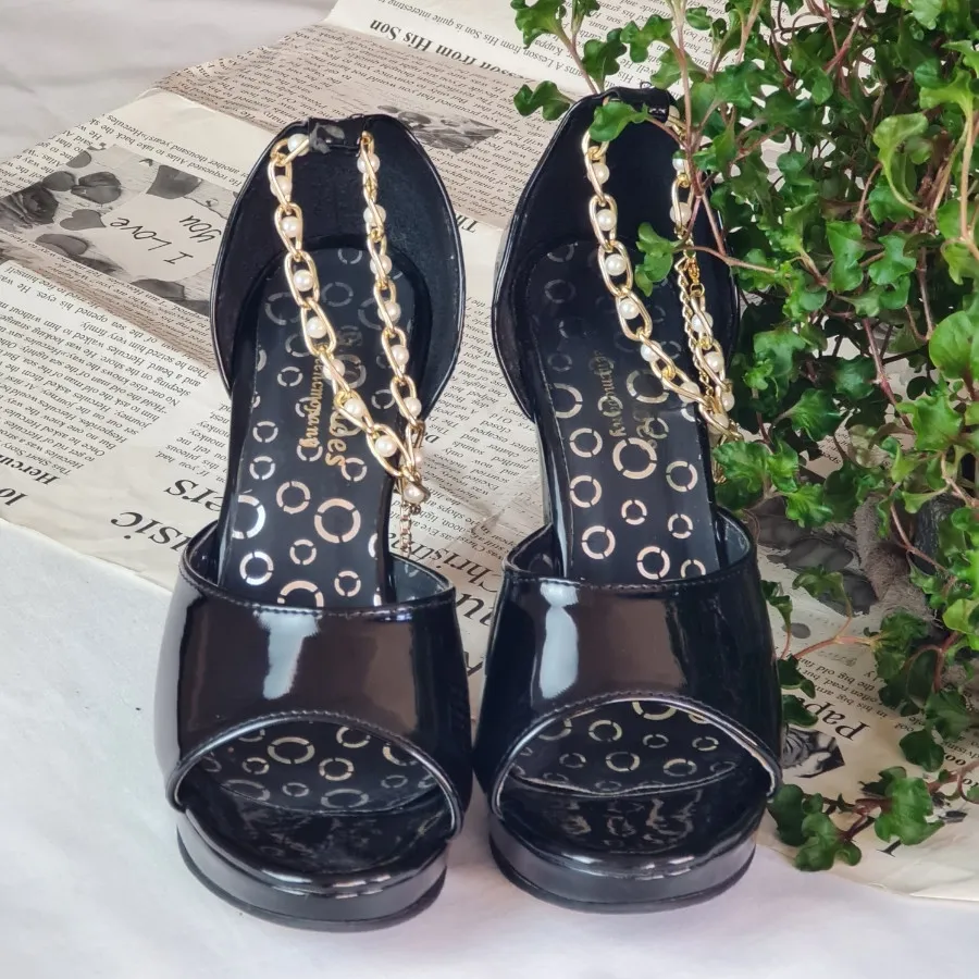 کفش مجلسی ورنی