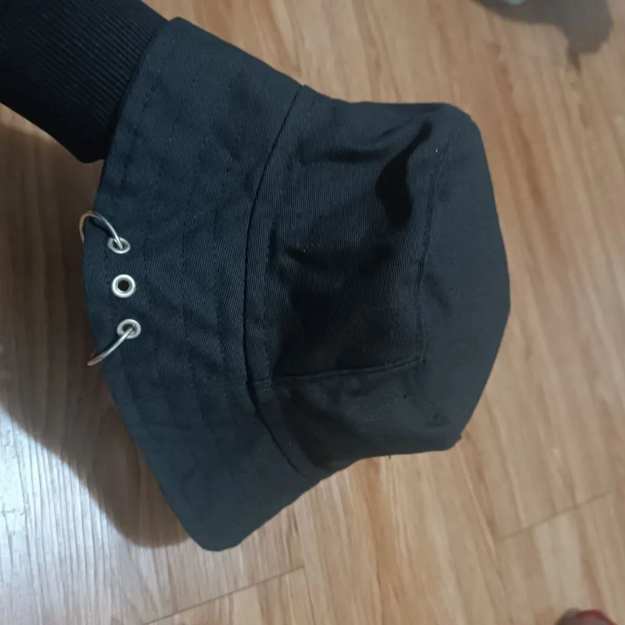 کلاه باکت مشکی