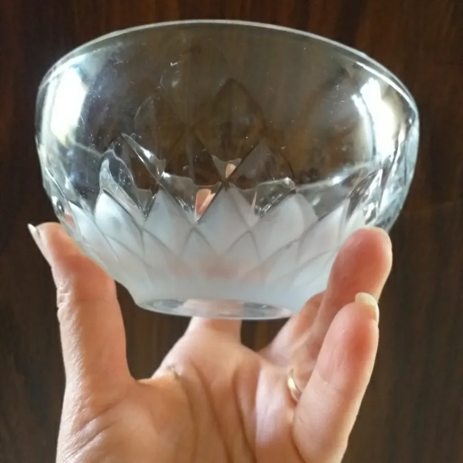 آجیل خوری یا انار خوری