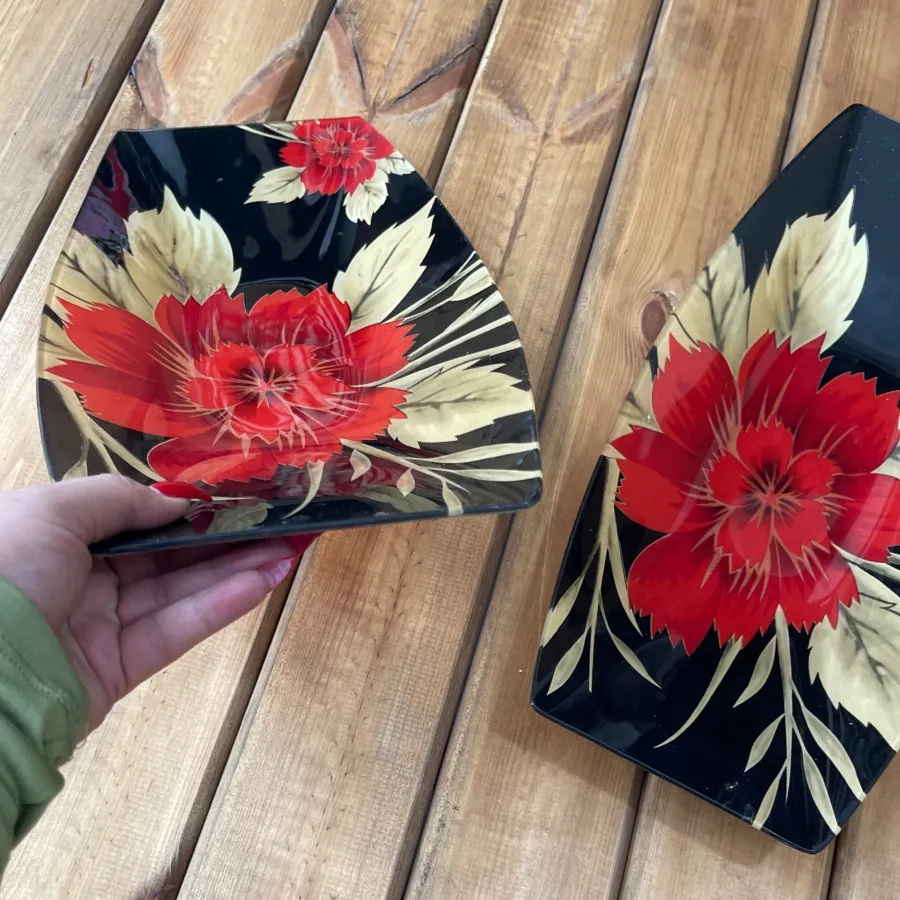 دیس یا سینی پذیرایی