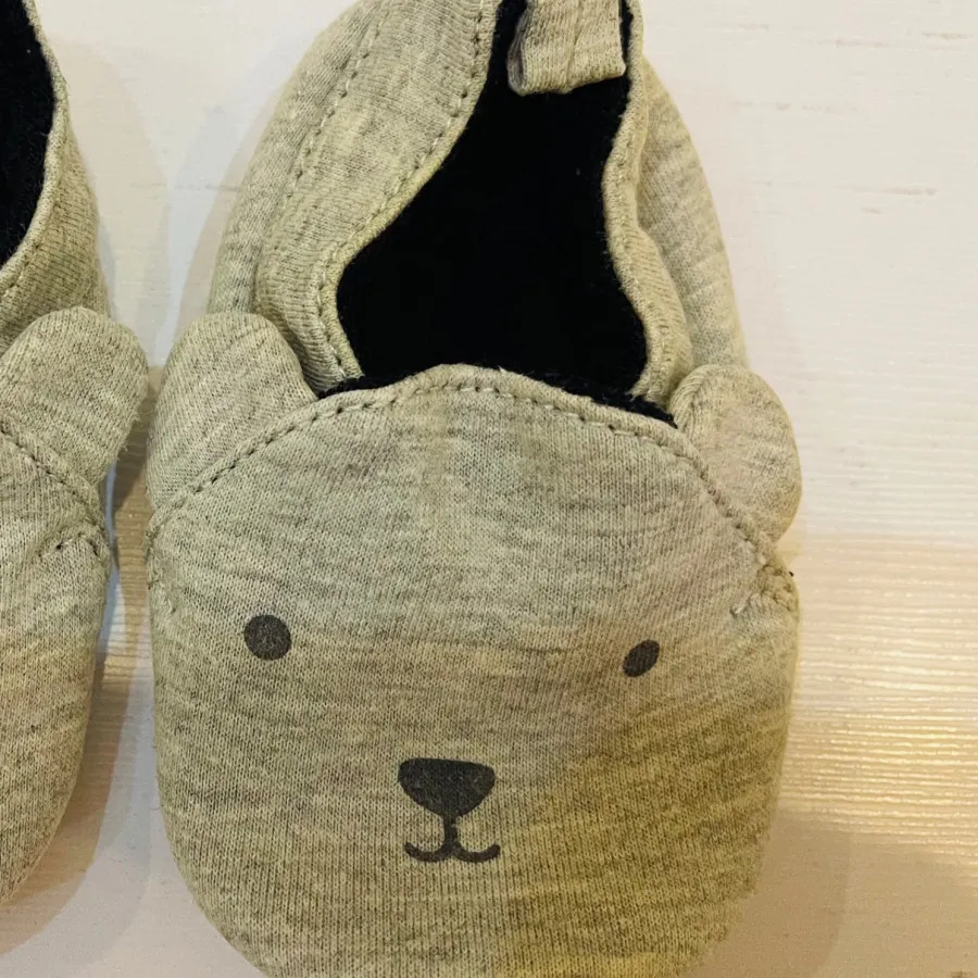 پاپوش نوزادی