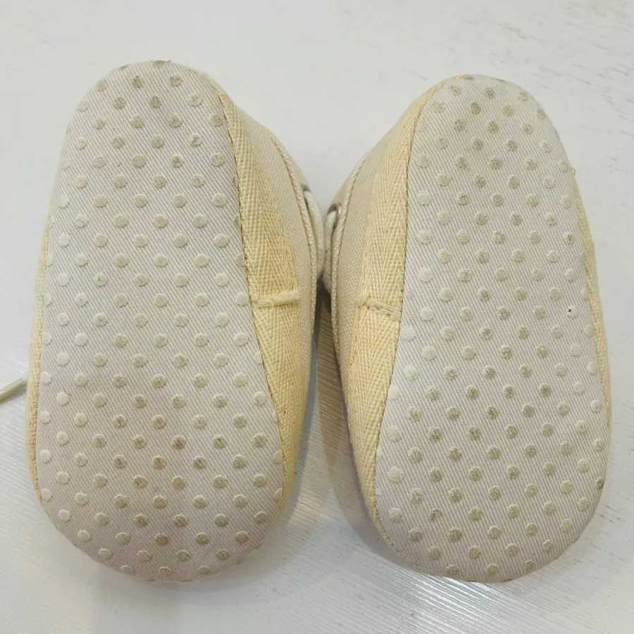 پاپوش نوزادی