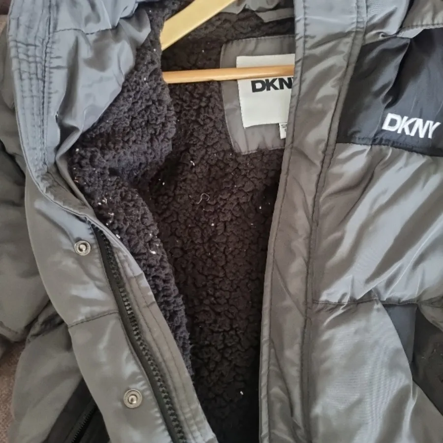 کاپشن بچگانه بسیار گرم