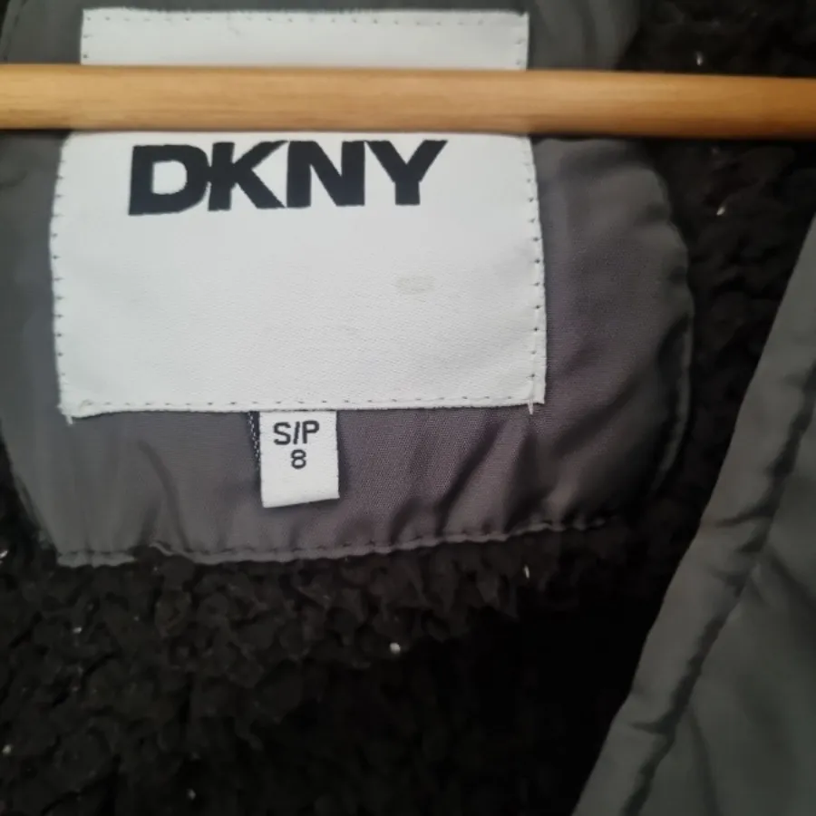 کاپشن بچگانه بسیار گرم