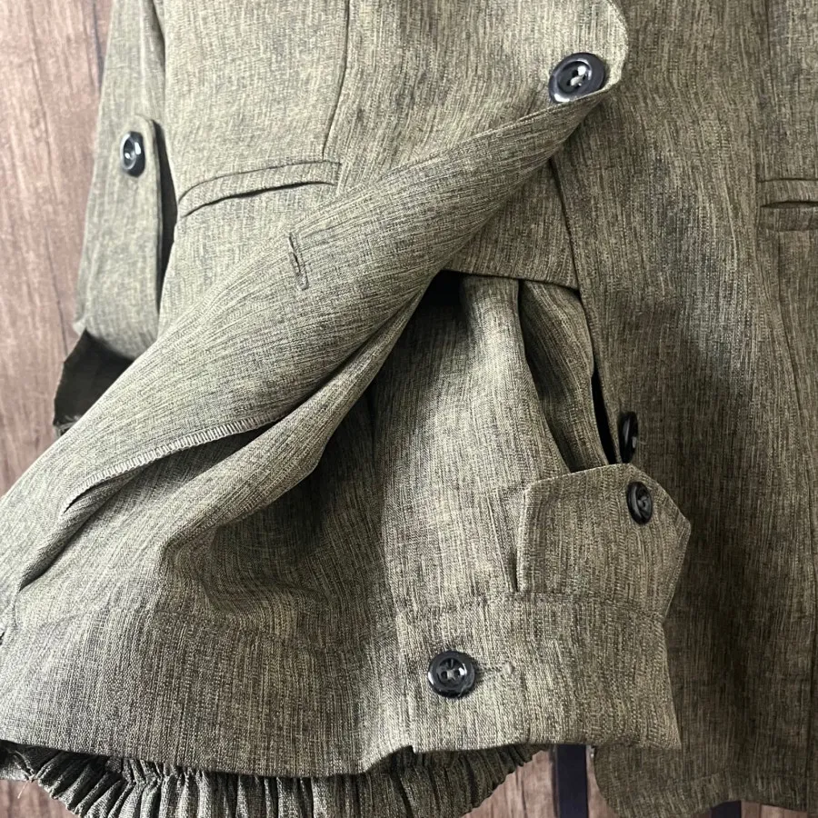 کت و شلوار سبز