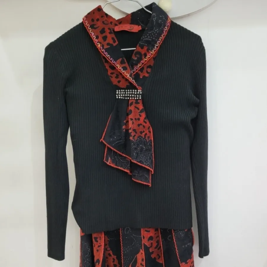 بلوز و دامن بافت