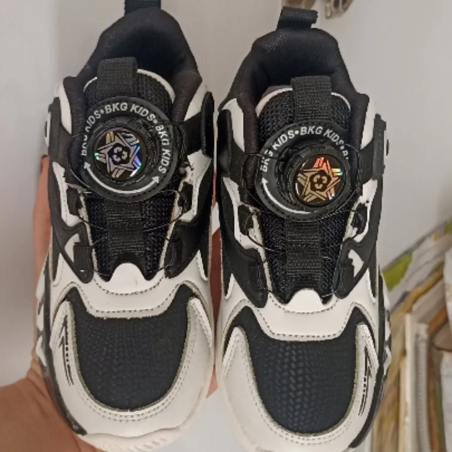 کتونی بچگانه