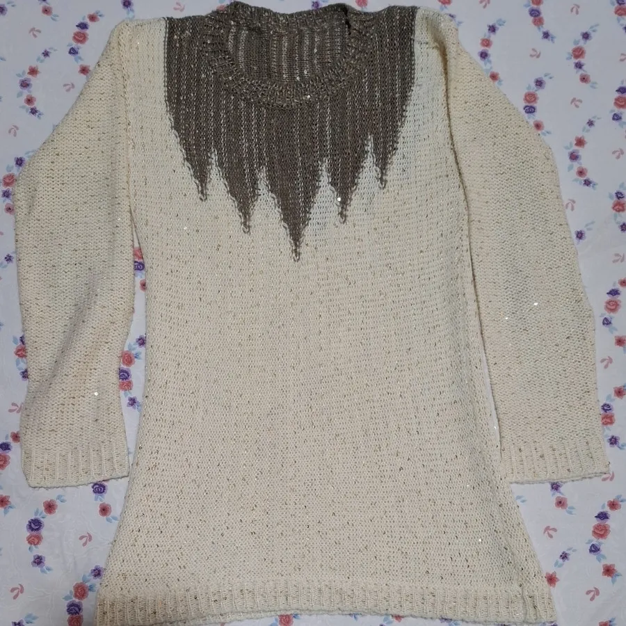 بافت سفید طلایی شیک