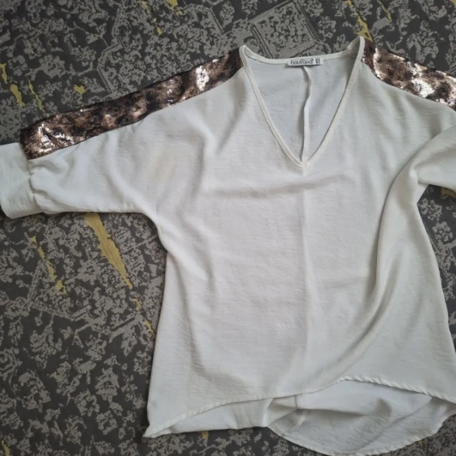 بلوز زنانه سفید