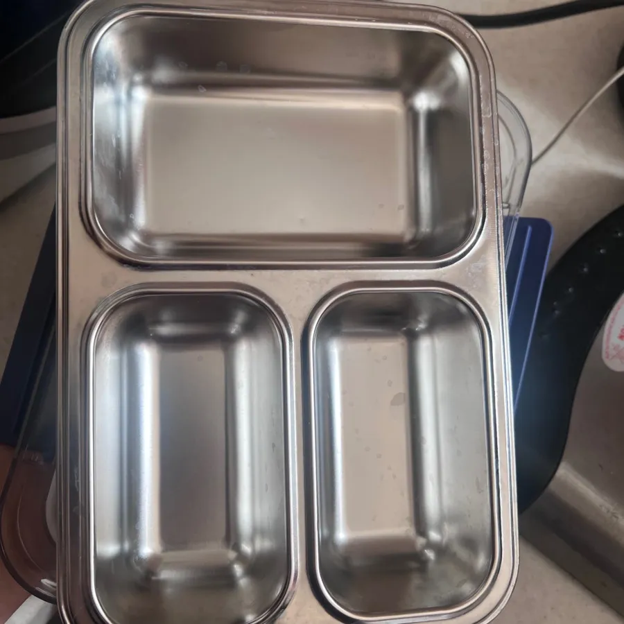 ظرف غذا طرح فضانورد