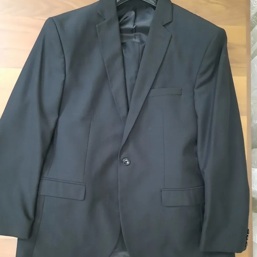 کت و شلوار مردانه