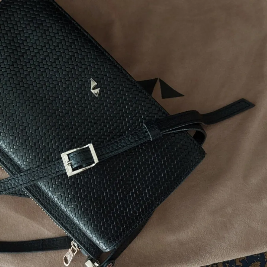 کیف چرم مشهد مشکی رودوشی