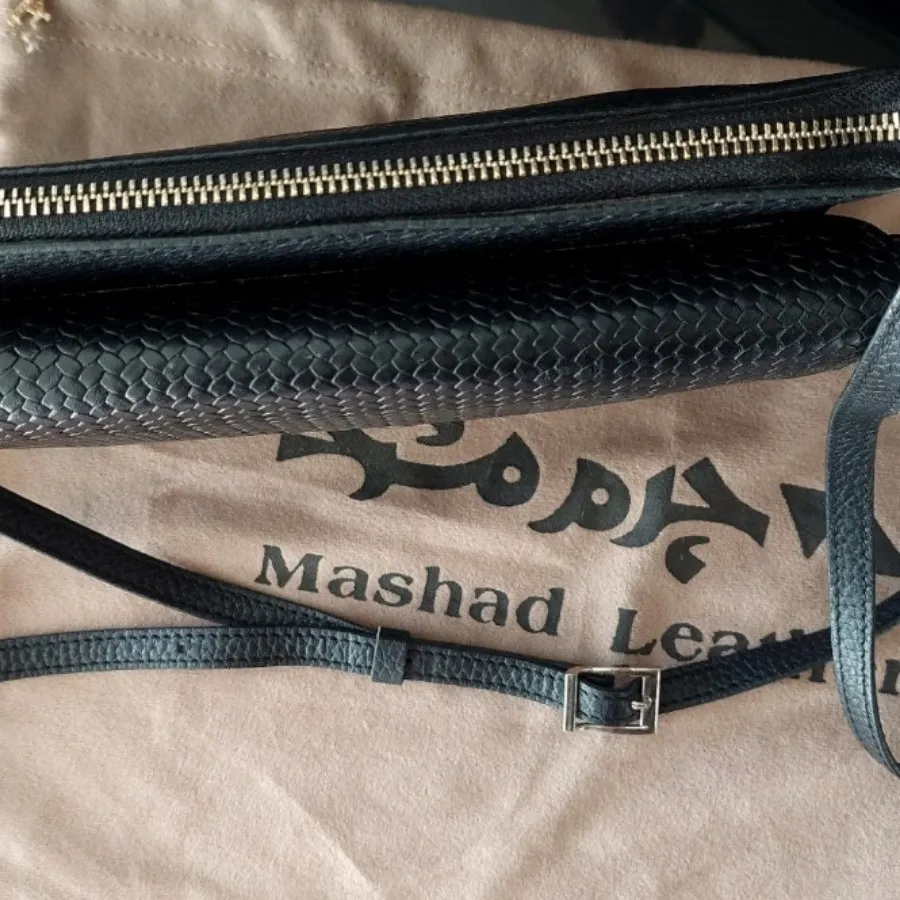 کیف چرم مشهد مشکی رودوشی