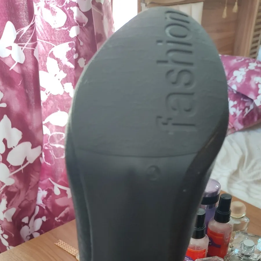 نیم بوت زنانه