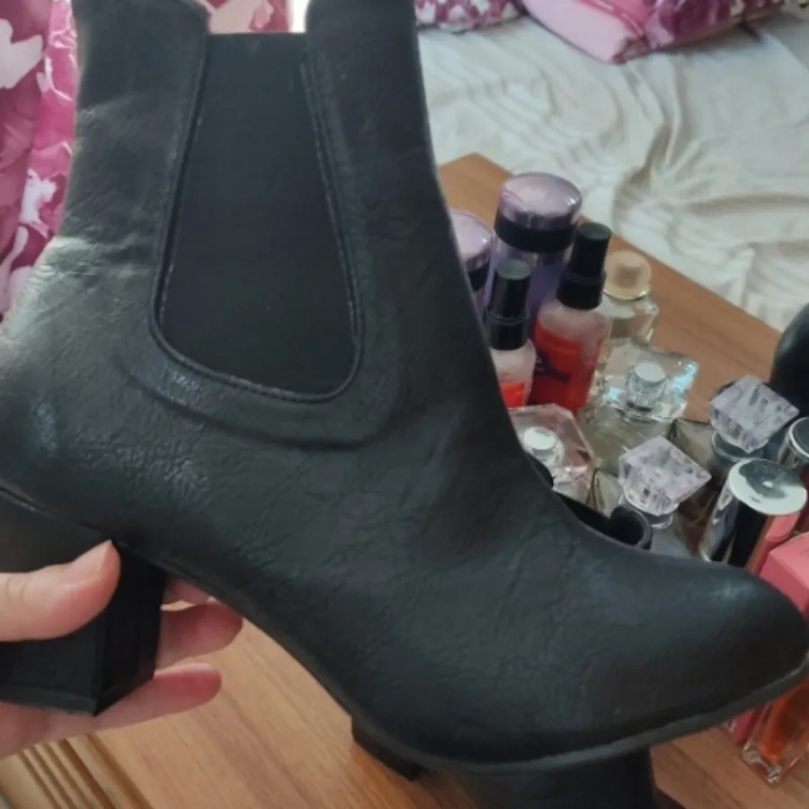 نیم بوت زنانه