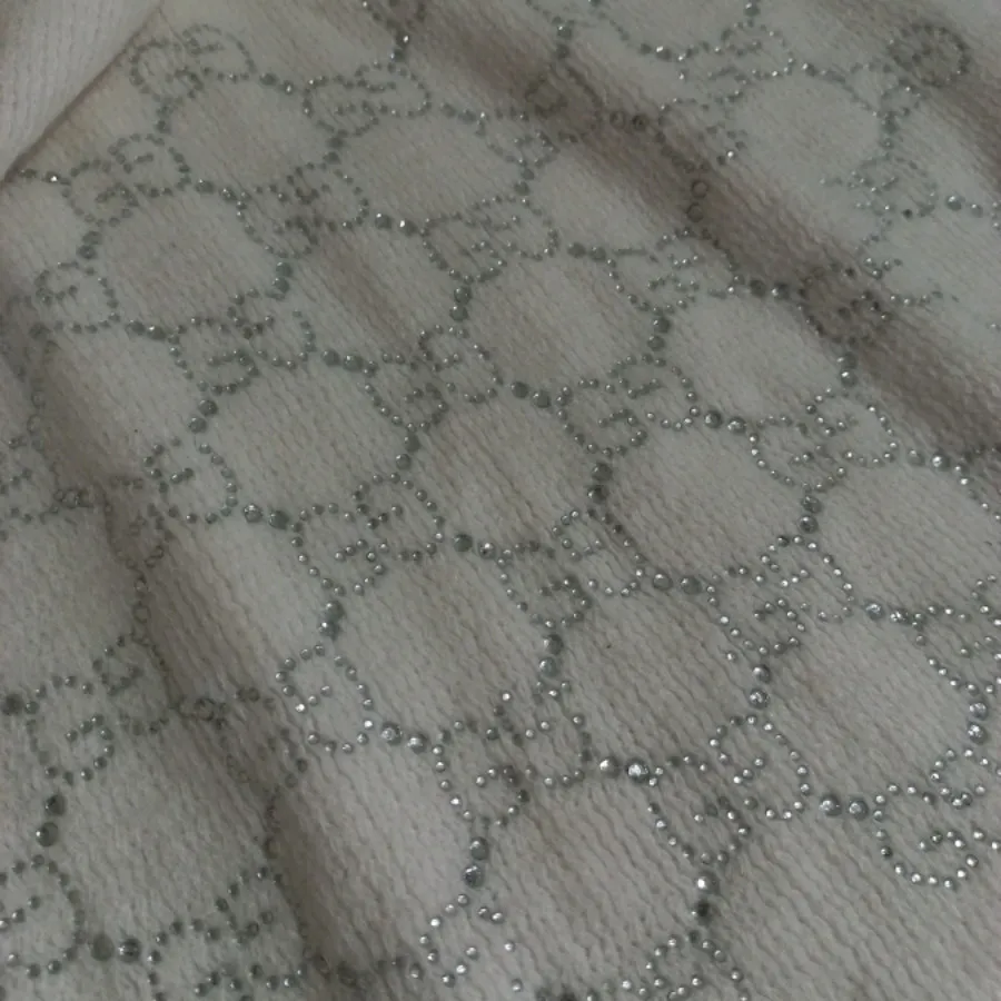 شال بافت سفید