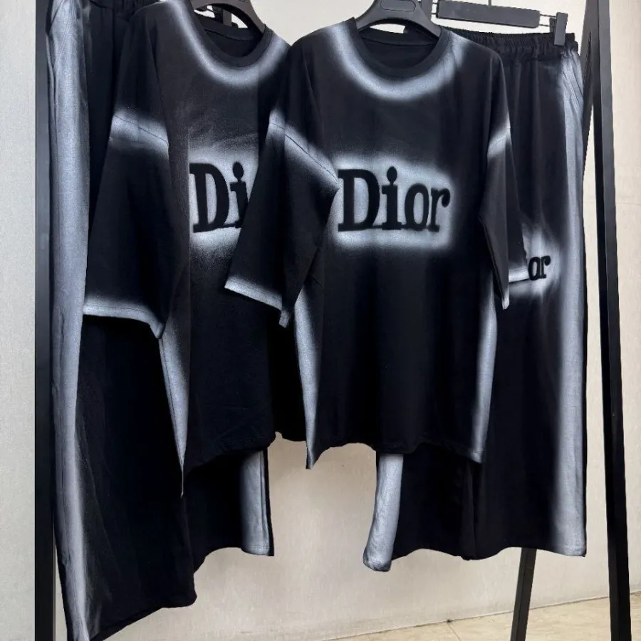 تیشرت و شلوار شیک