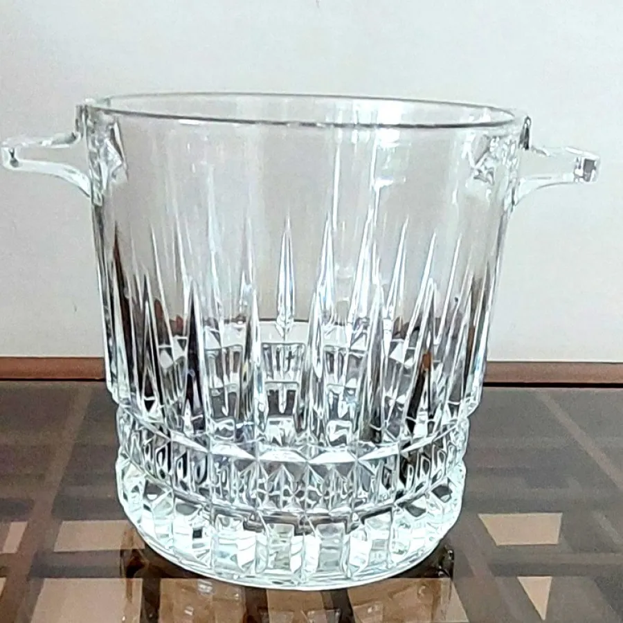 جایخی کریستال