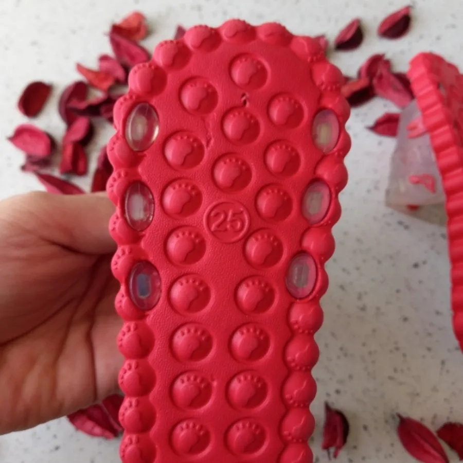 دمپایی کودک