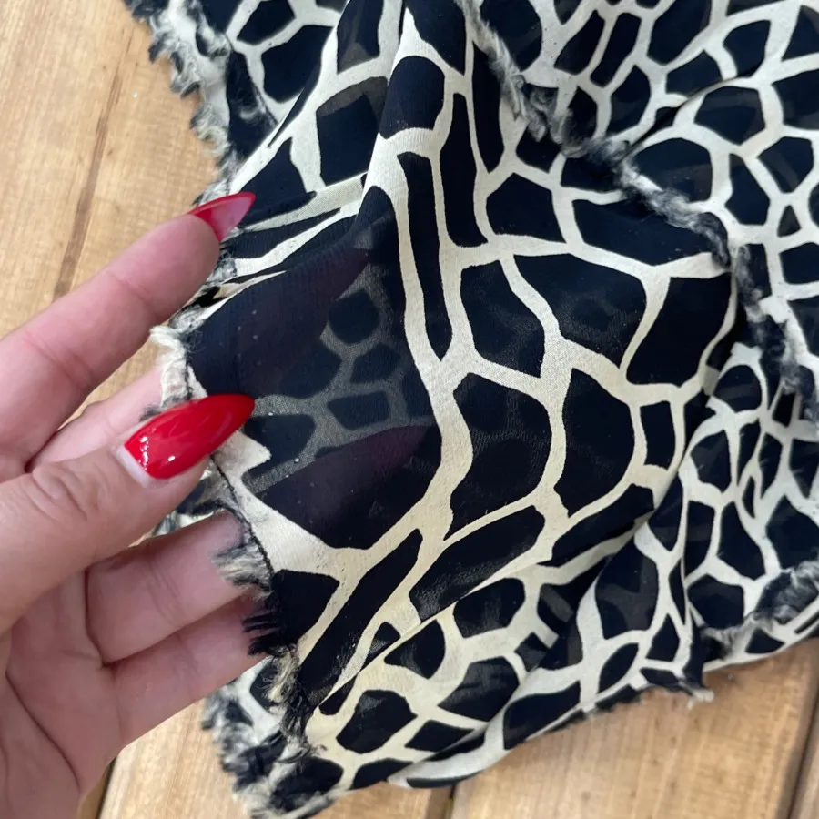 پارچه حریر مشکی