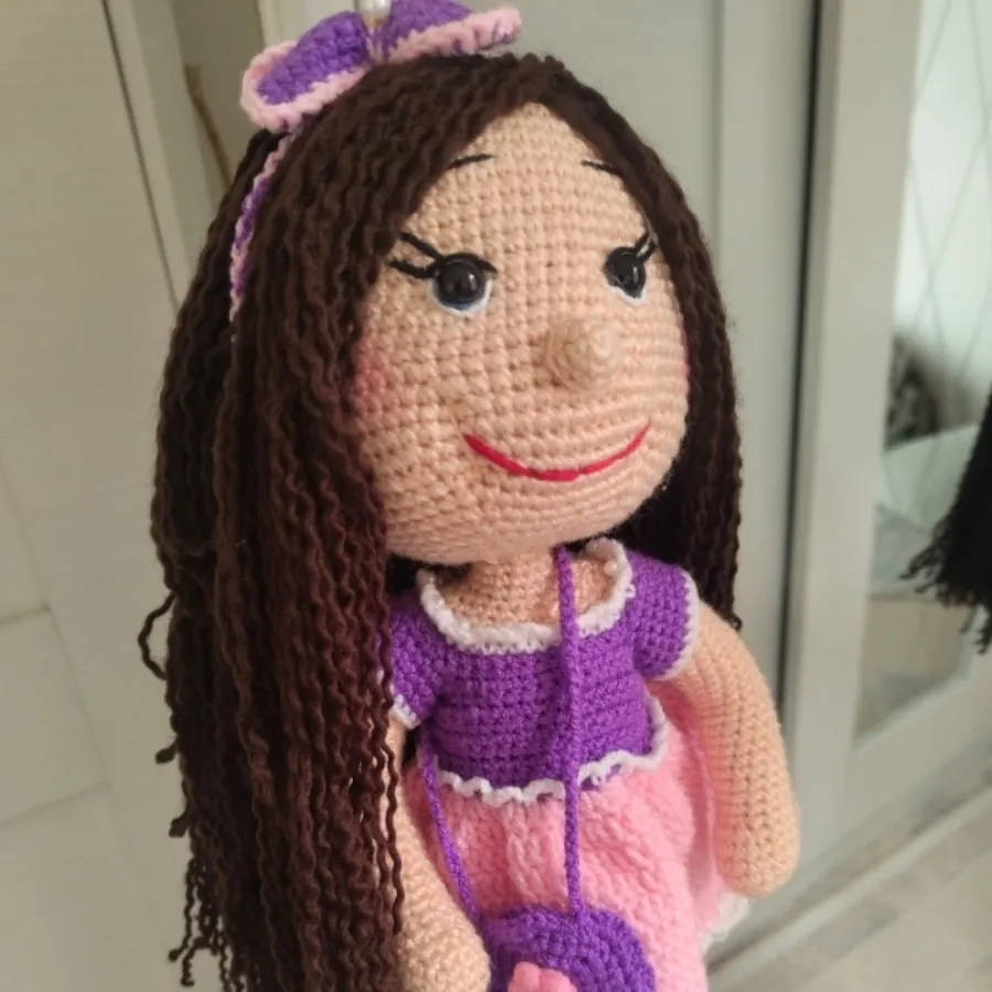 عروسک قلاب بافی