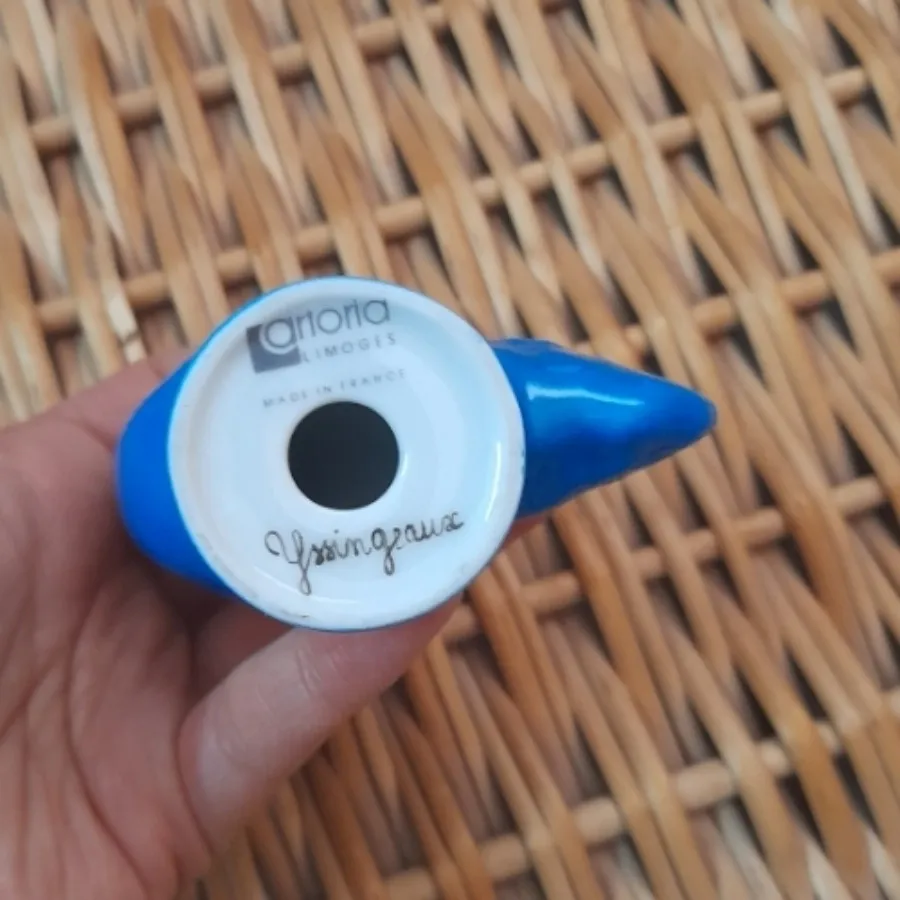 مجسمه لمونژ