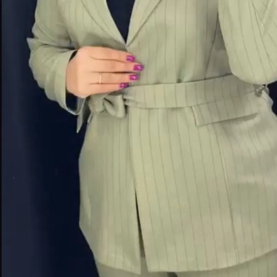 ست کت و شلوار